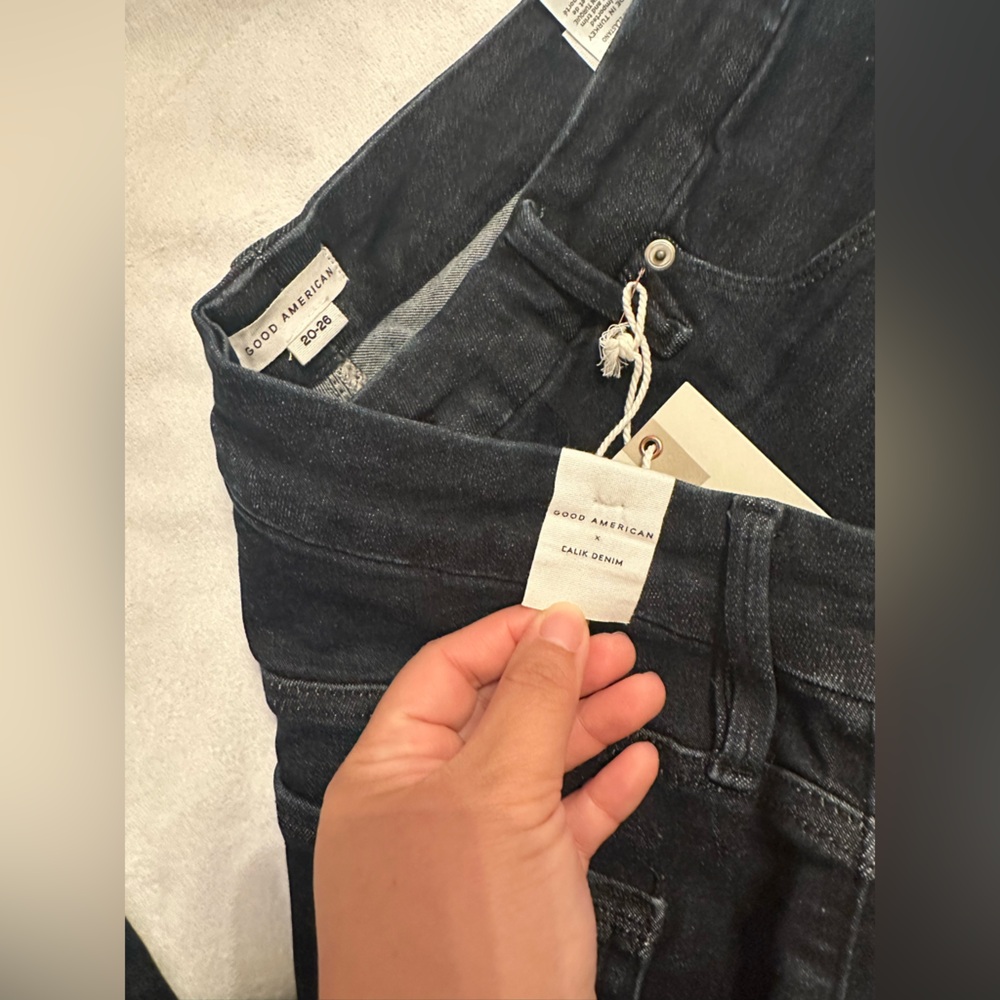 Good American Dark Blue Jeans. Always Fit size 20-26 - Picture 4 of 5